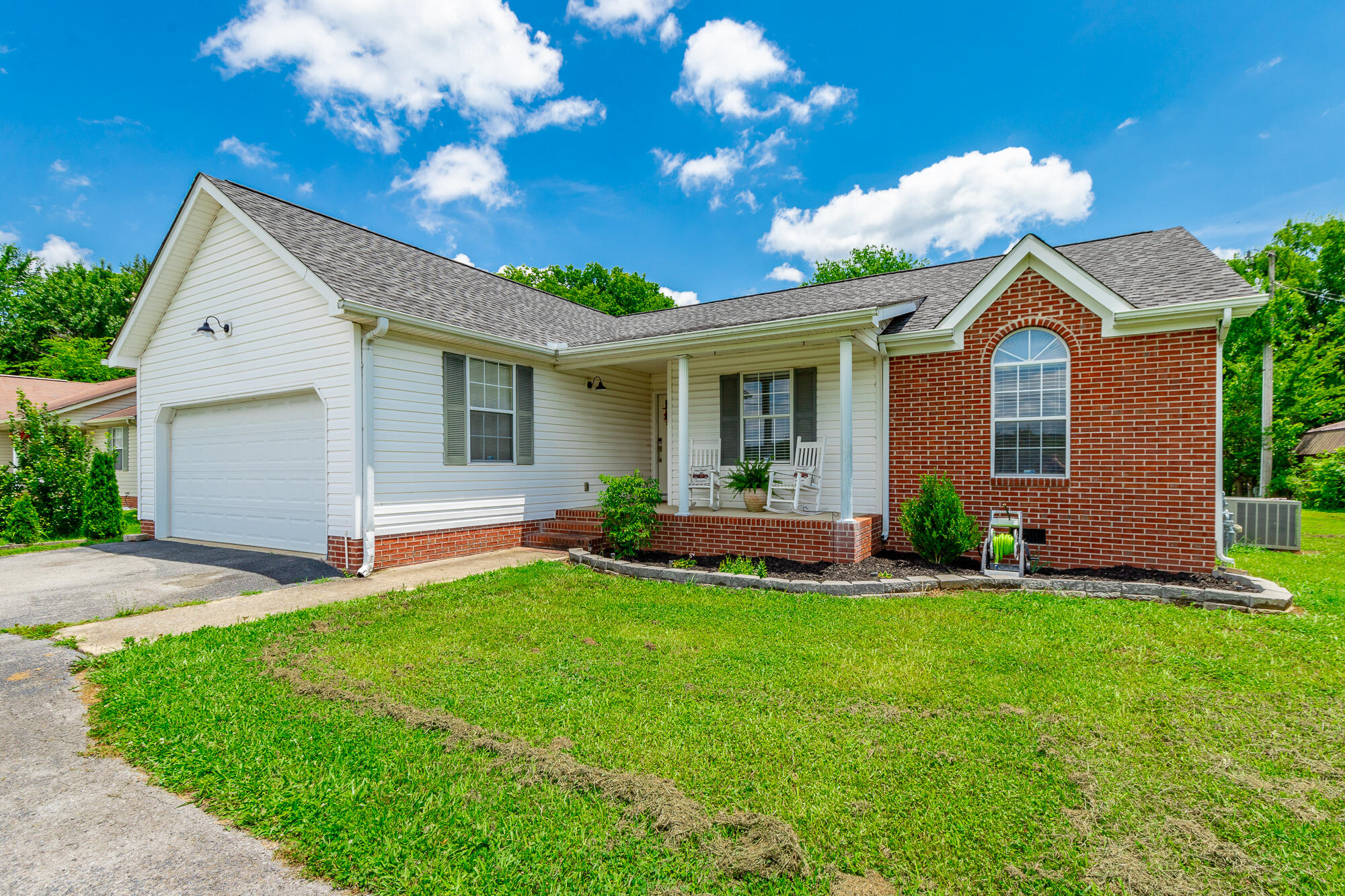 335 Ooltewah Ringgold Road Ringgold, GA 30736 - Photo 2 of 69 335 Ooltewah Ringgold Road HD-62