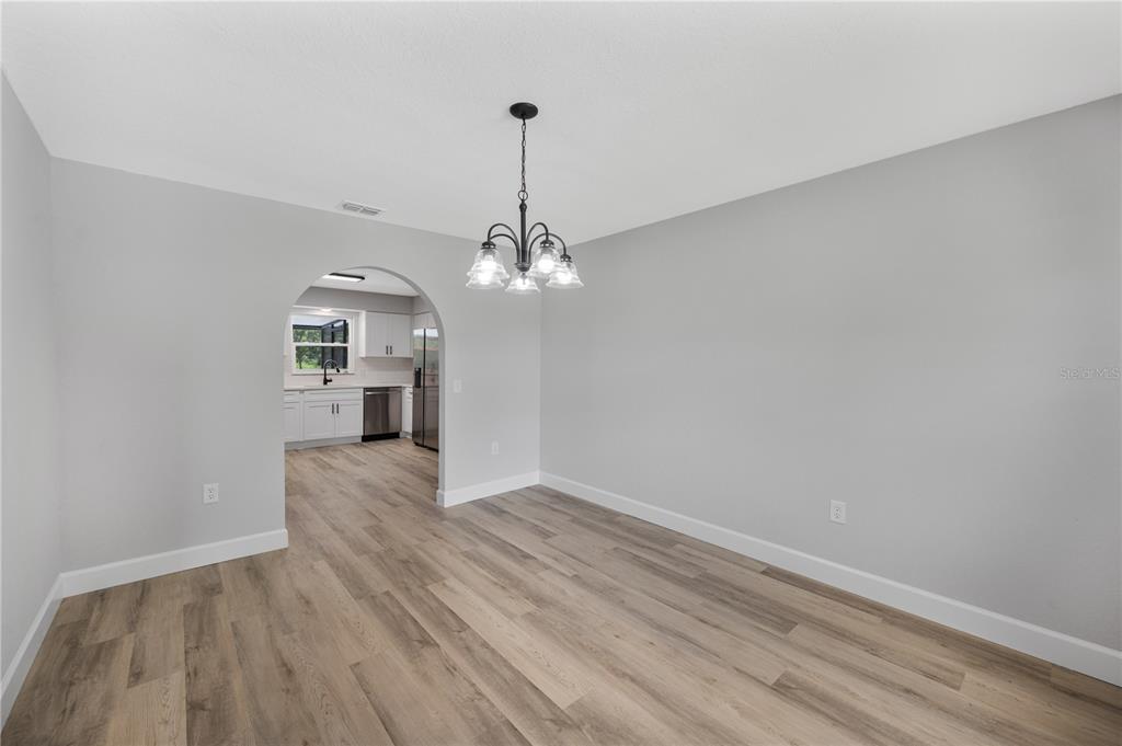 11033 Sherrouse Road Lakeland, FL 33810 - Photo 8 of 42 Gallery Image 8