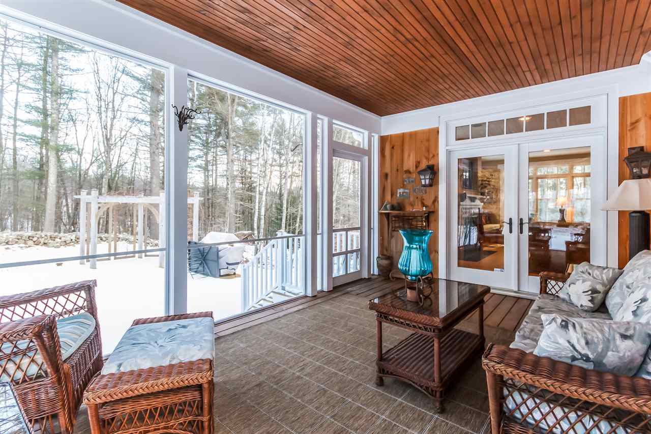 233 Grapevine Road Dunbarton, NH 03046 - Photo 15 of 33