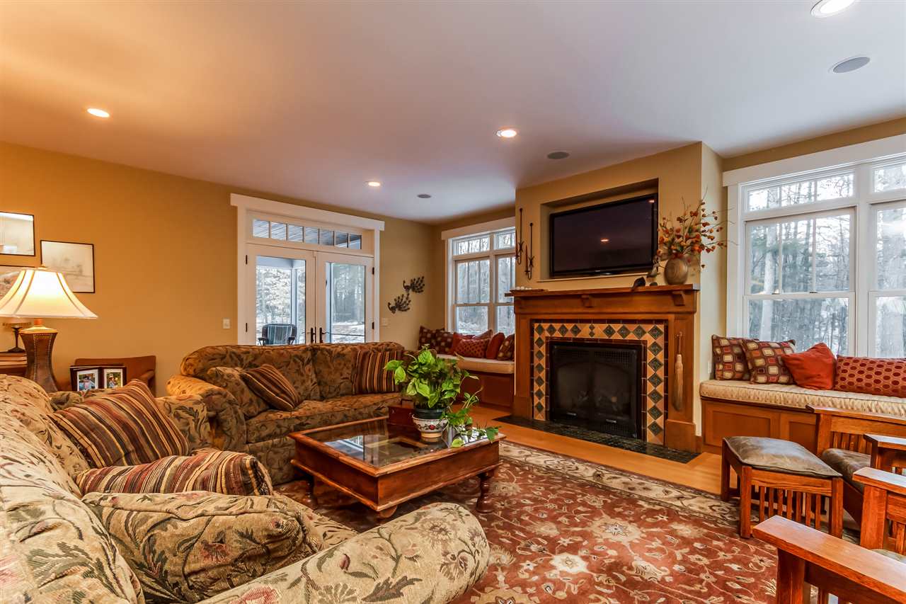 233 Grapevine Road Dunbarton, NH 03046 - Photo 6 of 33