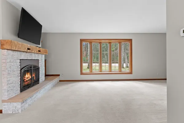 $300,000 | 3711 Parkland Lane, Wisconsin Rapids, WI 54494