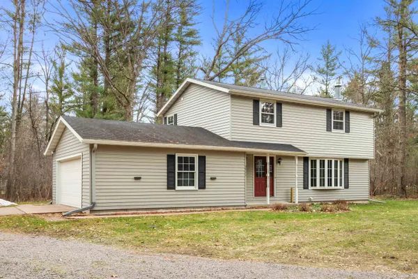 $300,000 | 3711 Parkland Lane, Wisconsin Rapids, WI 54494