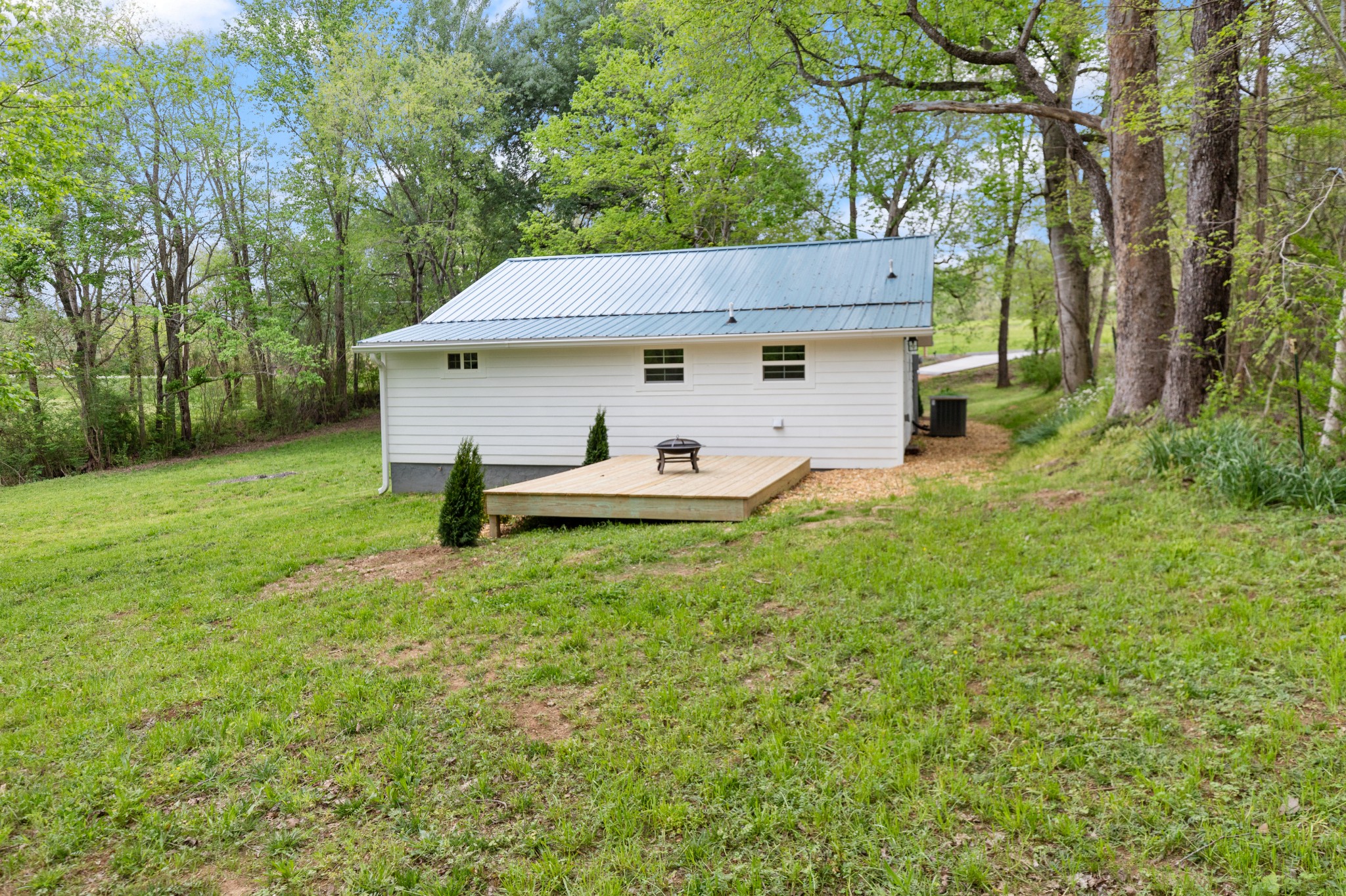 7517 Johnny Crow Road Lyles, TN 37098 - Photo 36 of 38 Gallery Image 36