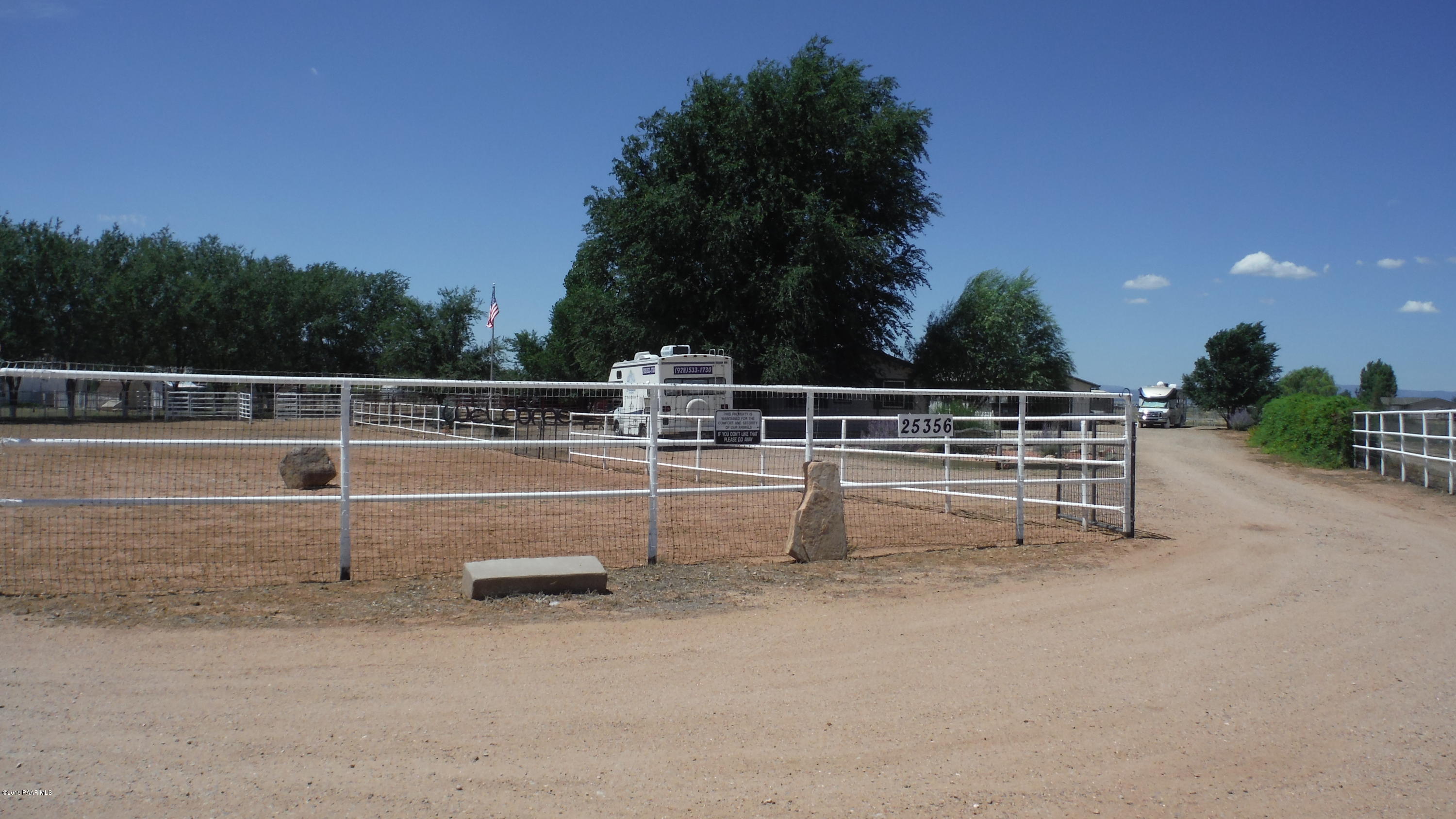 25356 North High Desert Road Paulden, AZ 86334 - Photo 11 of 56 a view of outdoor space with seating