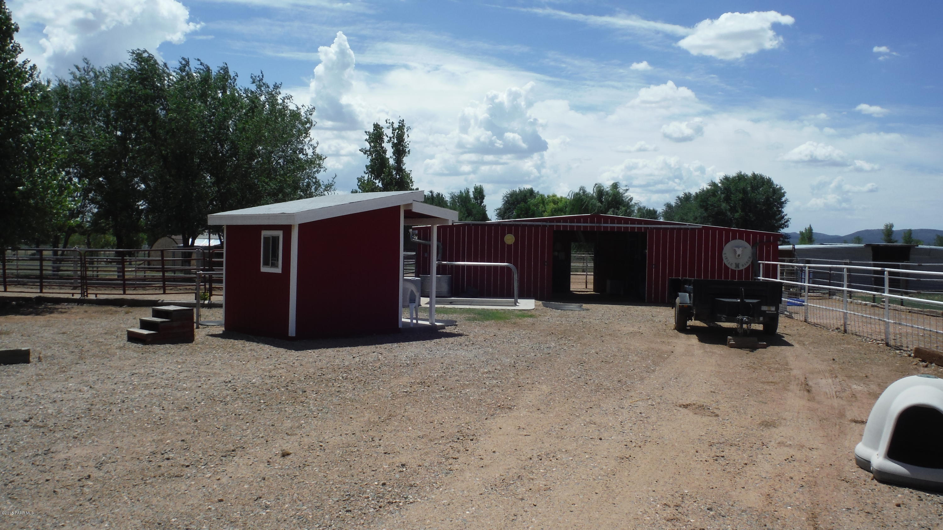 25356 North High Desert Road Paulden, AZ 86334 - Photo 22 of 56 BARN AREA