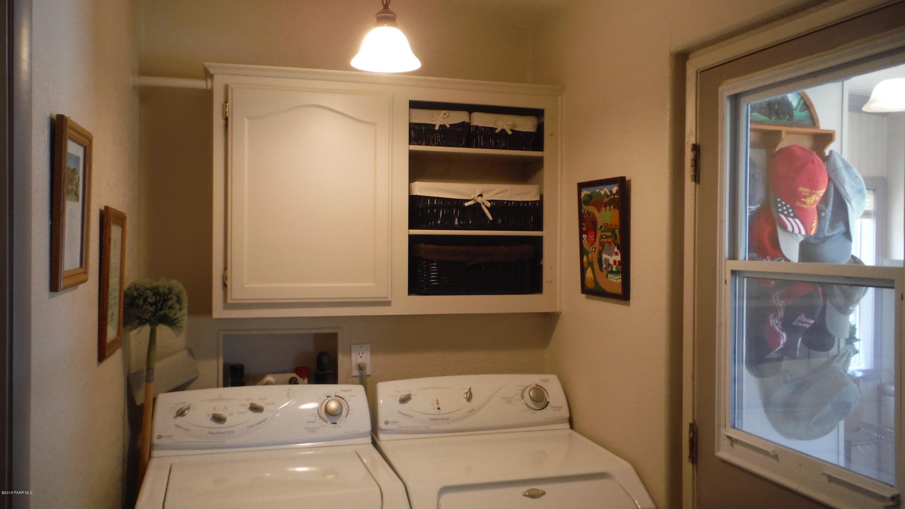 25356 North High Desert Road Paulden, AZ 86334 - Photo 29 of 56 a bathroom with a toilet and a shower