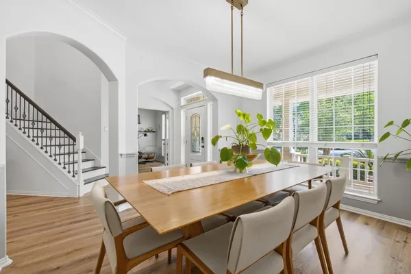 $875,000 | 22 Picasso Path Place, The Woodlands, TX 77382