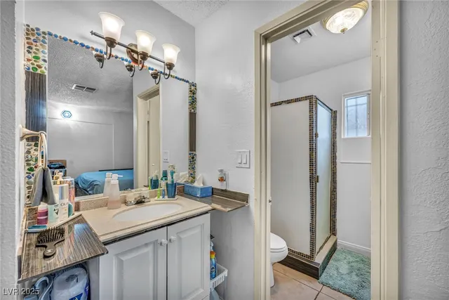 $399,500 | 54 Del Amo Drive, Las Vegas, NV 89110