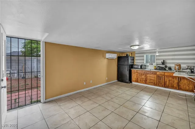 $399,500 | 54 Del Amo Drive, Las Vegas, NV 89110
