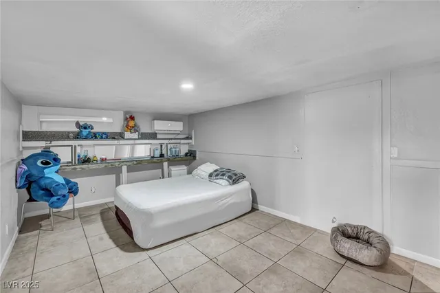 $399,500 | 54 Del Amo Drive, Las Vegas, NV 89110