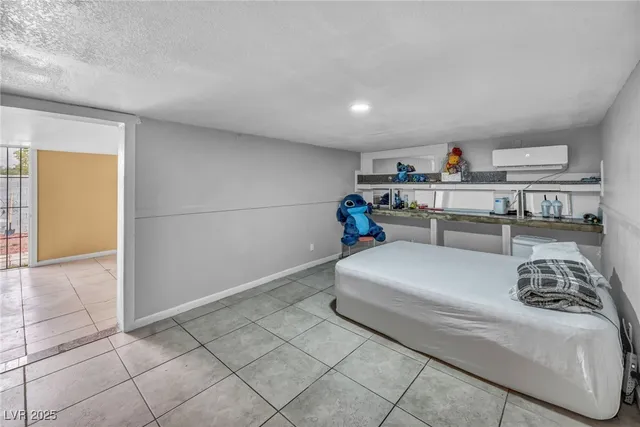 $399,500 | 54 Del Amo Drive, Las Vegas, NV 89110