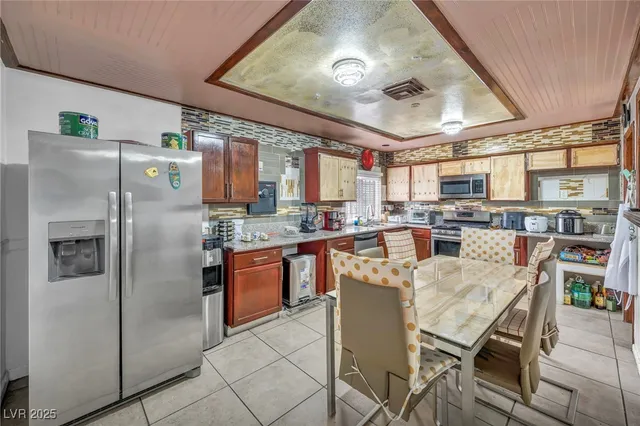 $399,500 | 54 Del Amo Drive, Las Vegas, NV 89110