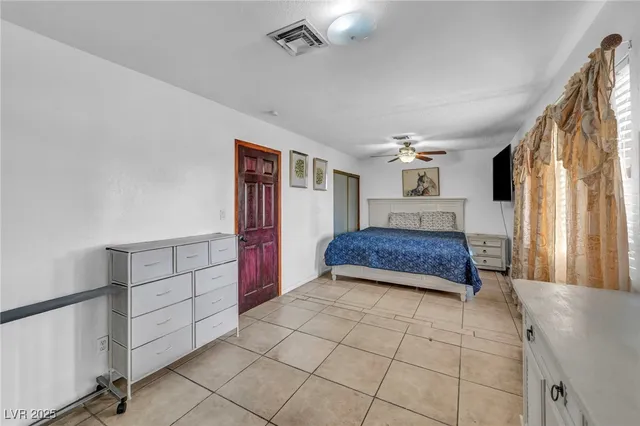 $399,500 | 54 Del Amo Drive, Las Vegas, NV 89110