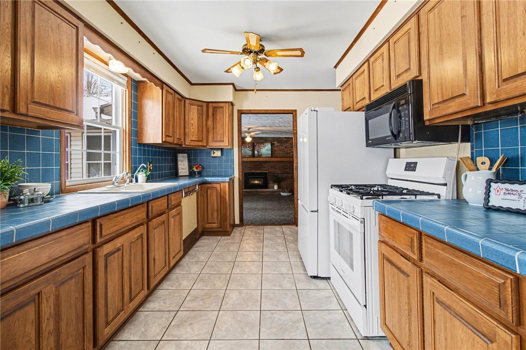 5691 Lincoln Road Ontario, NY 14519 - Photo 7 of 15