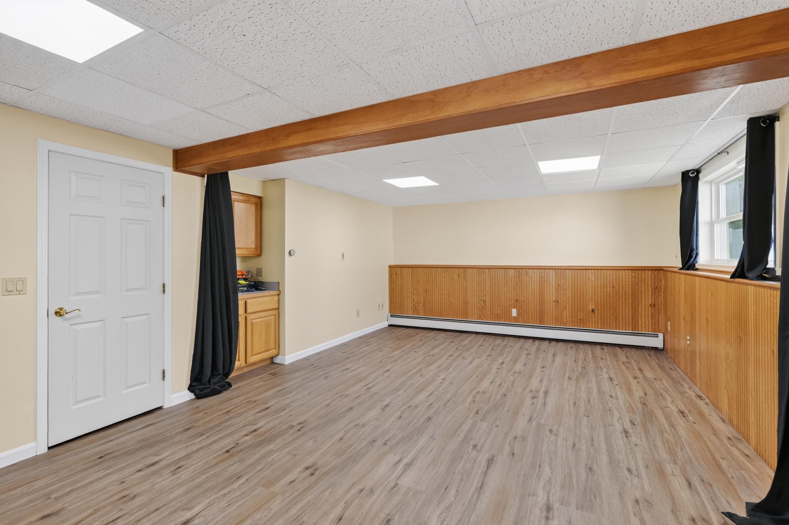 94 Pullman Street Manchester, NH 03103 - Photo 25 of 37