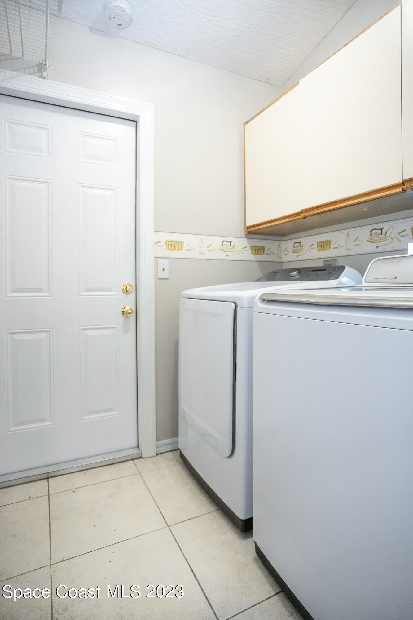 1679 Palm Ridge Road Melbourne, FL 32935 - Photo 22 of 28 Laundry - Copy