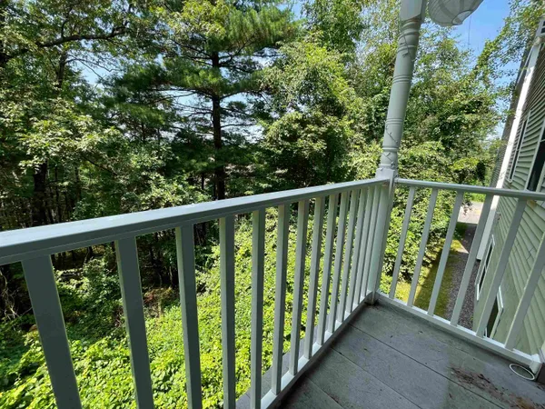 $1,899 | 99 Eastern Avenue, Unit 304, Manchester, NH 03104