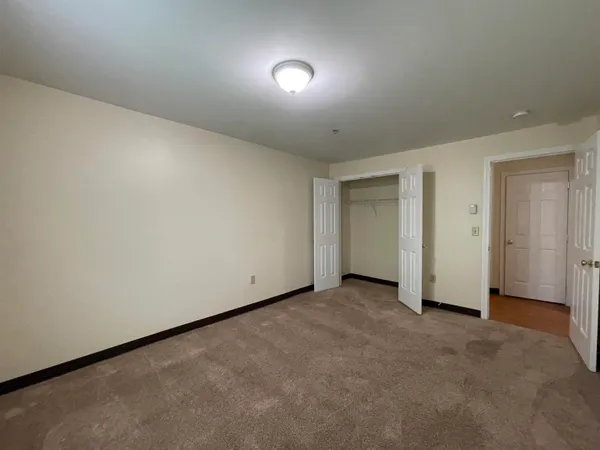 $1,899 | 99 Eastern Avenue, Unit 304, Manchester, NH 03104