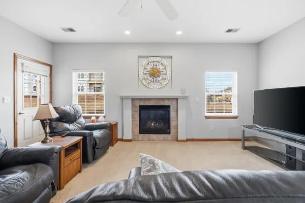 $269,900 | 1795 Woodland Way, Slinger, WI 53086