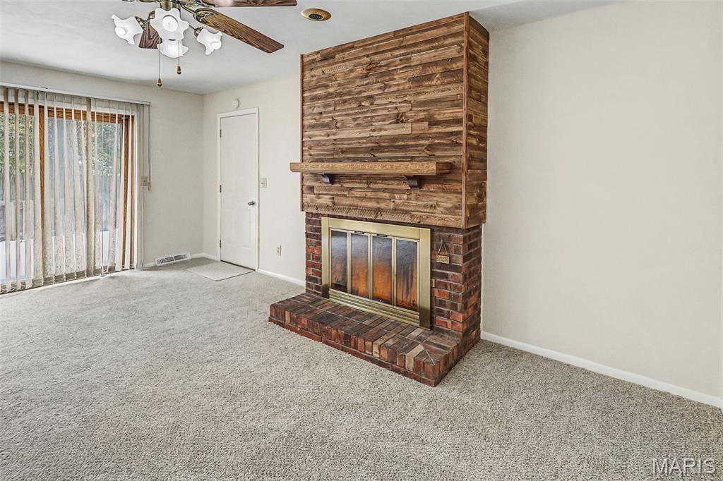 2339 Chadwick Drive Alton, IL 62002 - Photo 9 of 35