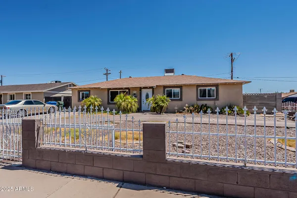 $370,000 | 5319 West Osborn Road, Phoenix, AZ 85031