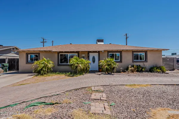 $370,000 | 5319 West Osborn Road, Phoenix, AZ 85031