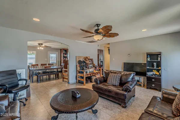 $370,000 | 5319 West Osborn Road, Phoenix, AZ 85031