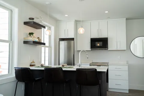 $399,900 | 238 Deer Street, Unit 207, Portsmouth, NH 03801