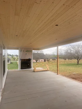 $575,000 | 169 Hancock Drive, Morrison, TN 37357