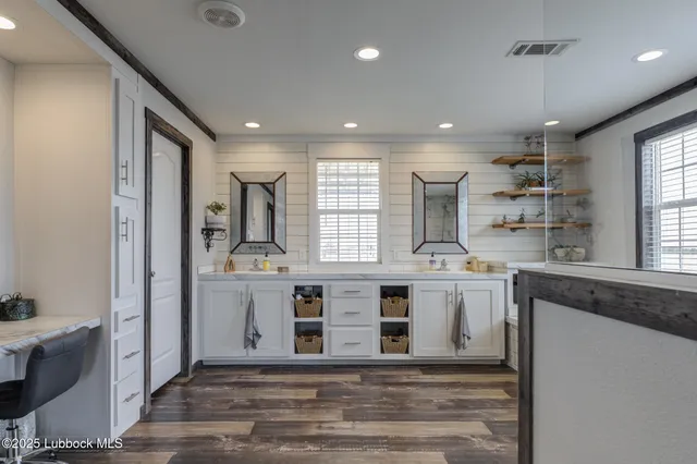 $360,000 | 10504 County Road 7000, Lubbock, TX 79407