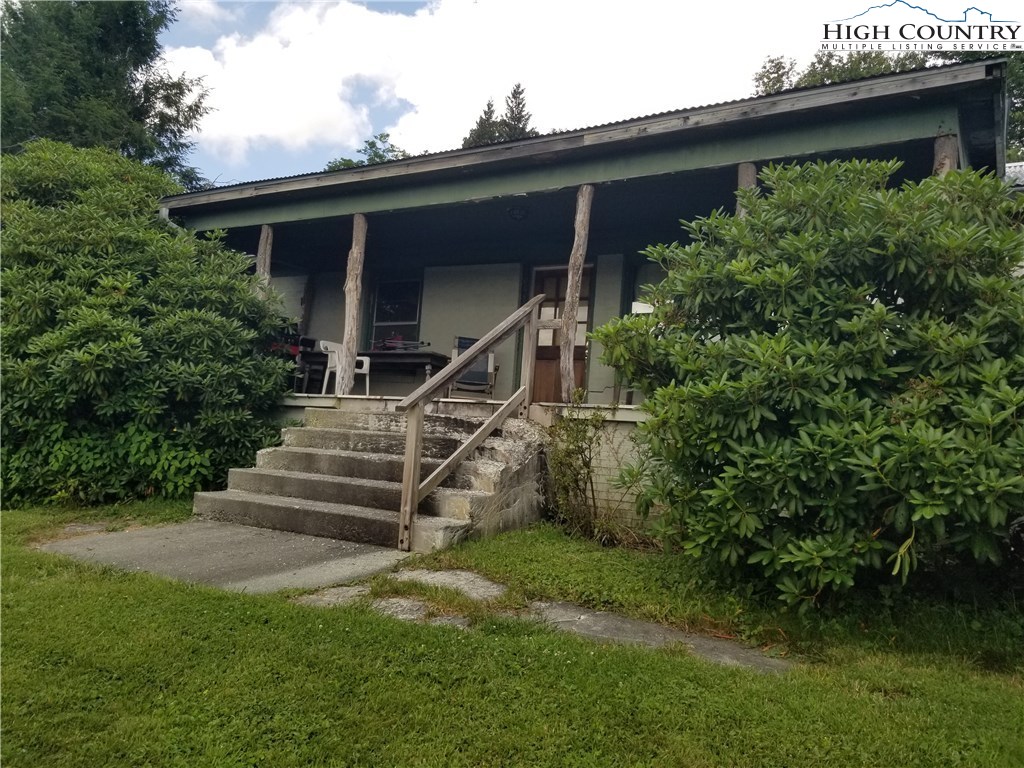1310 Dark Ridge Road Elk Park, NC 28622 - Photo 5 of 14 a view of outdoor space and yard