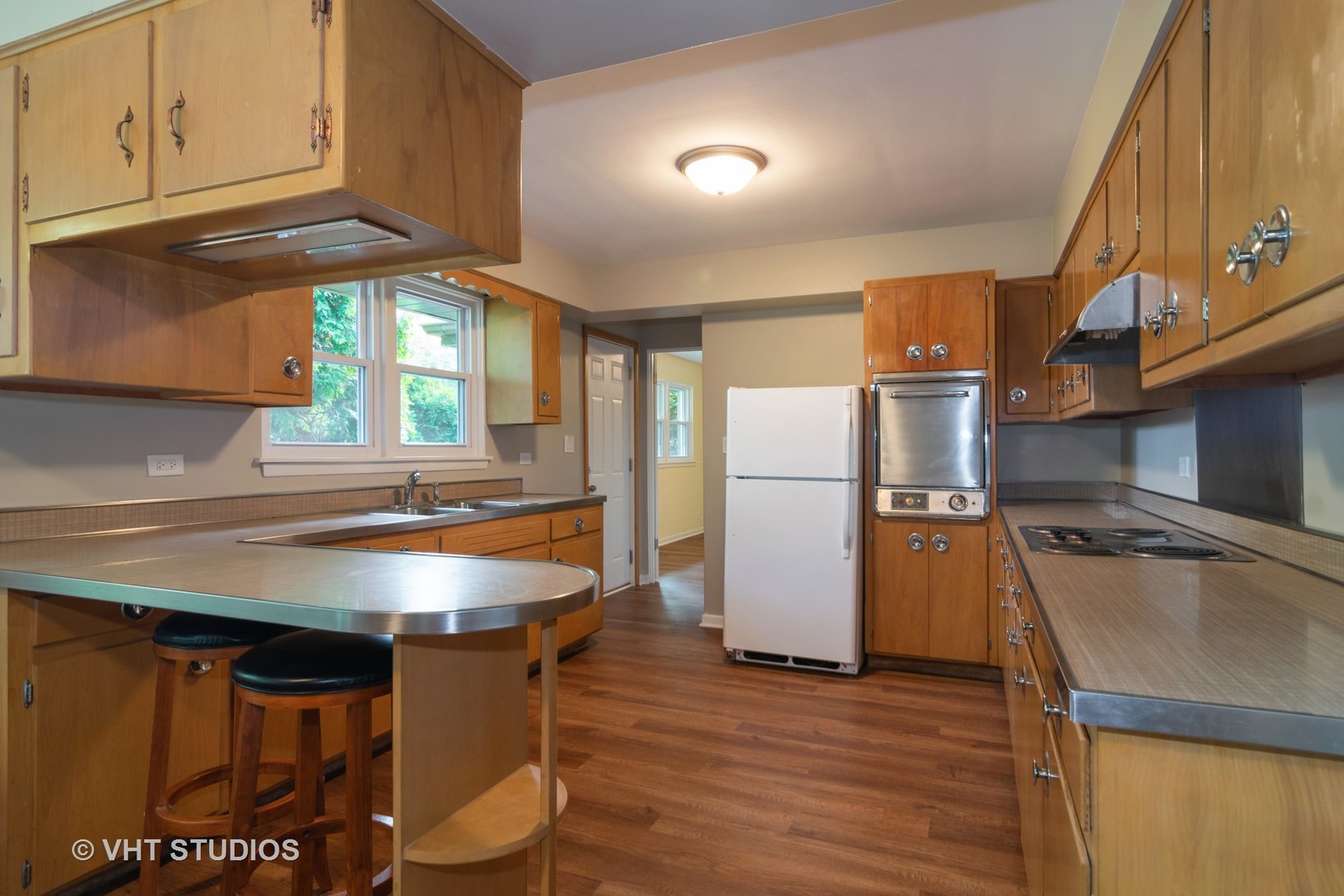 21W516 Army Trail Road Addison, IL 60101 - Photo 4 of 16