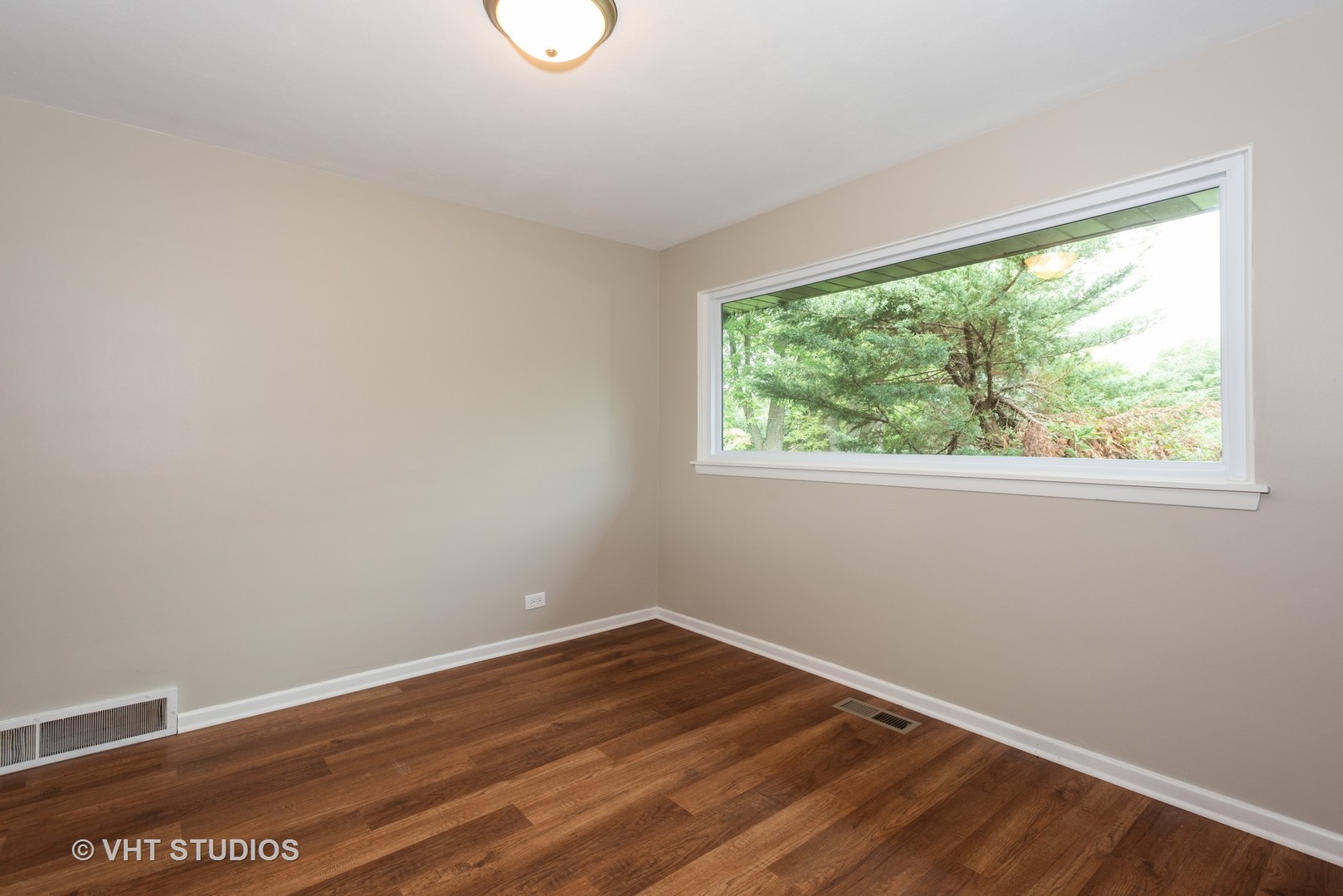 21W516 Army Trail Road Addison, IL 60101 - Photo 6 of 16