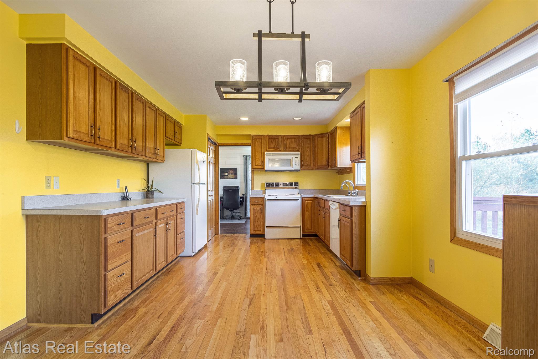 9452 Washburn Road Goodrich, MI 48438 - Photo 9 of 61 Gallery Image 9