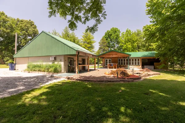 $249,900 | 706 West Stotlar Street, West Frankfort, IL 62896
