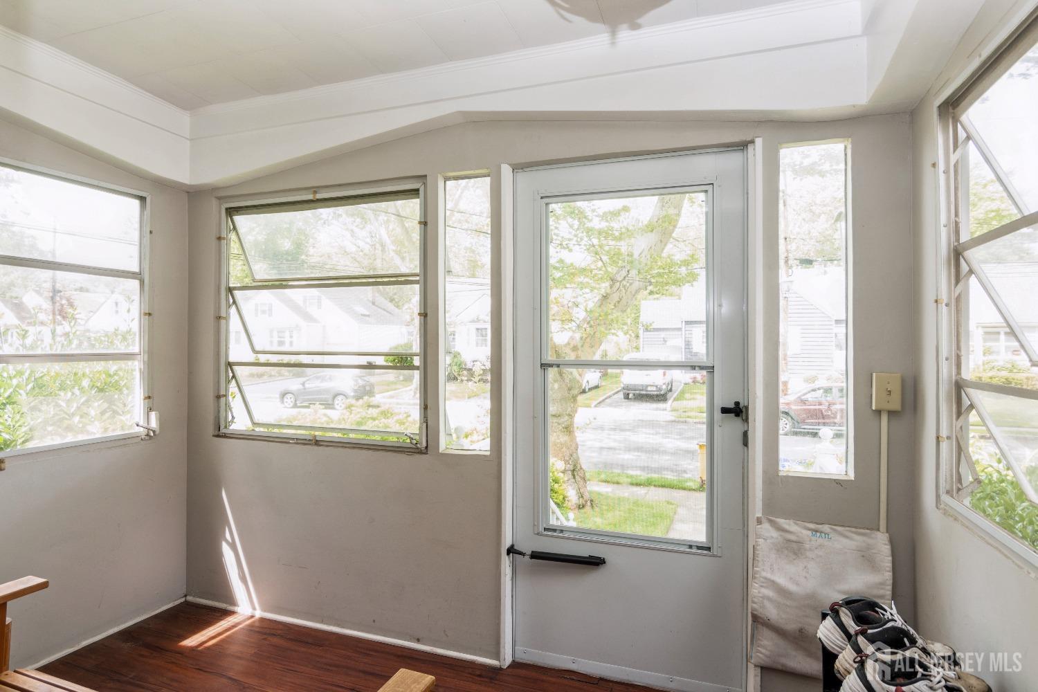 83 South Maple Avenue Springfield, NJ 07081 - Photo 4 of 38 a view of an empty room with a window