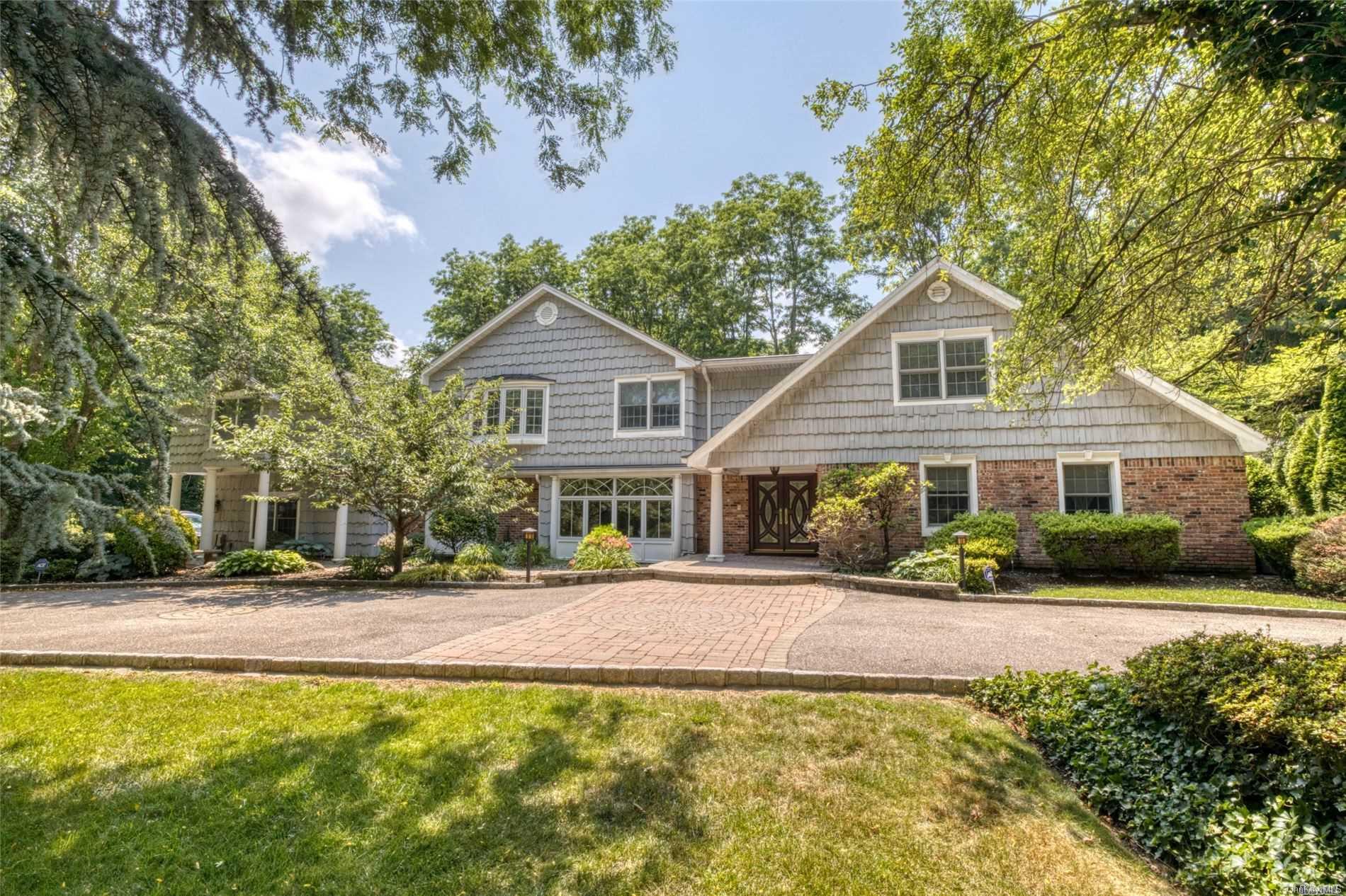 35 Cedarfield Road Syosset, NY 11791 - Photo 1 of 1