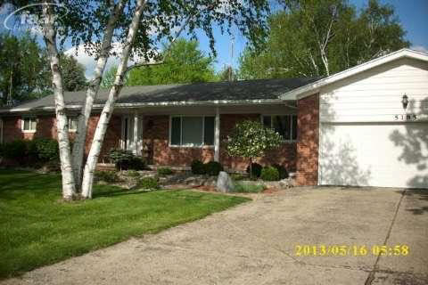 5185 Belsay Road Grand Blanc, MI 48439 - Photo 1 of 23 20356246.JPG