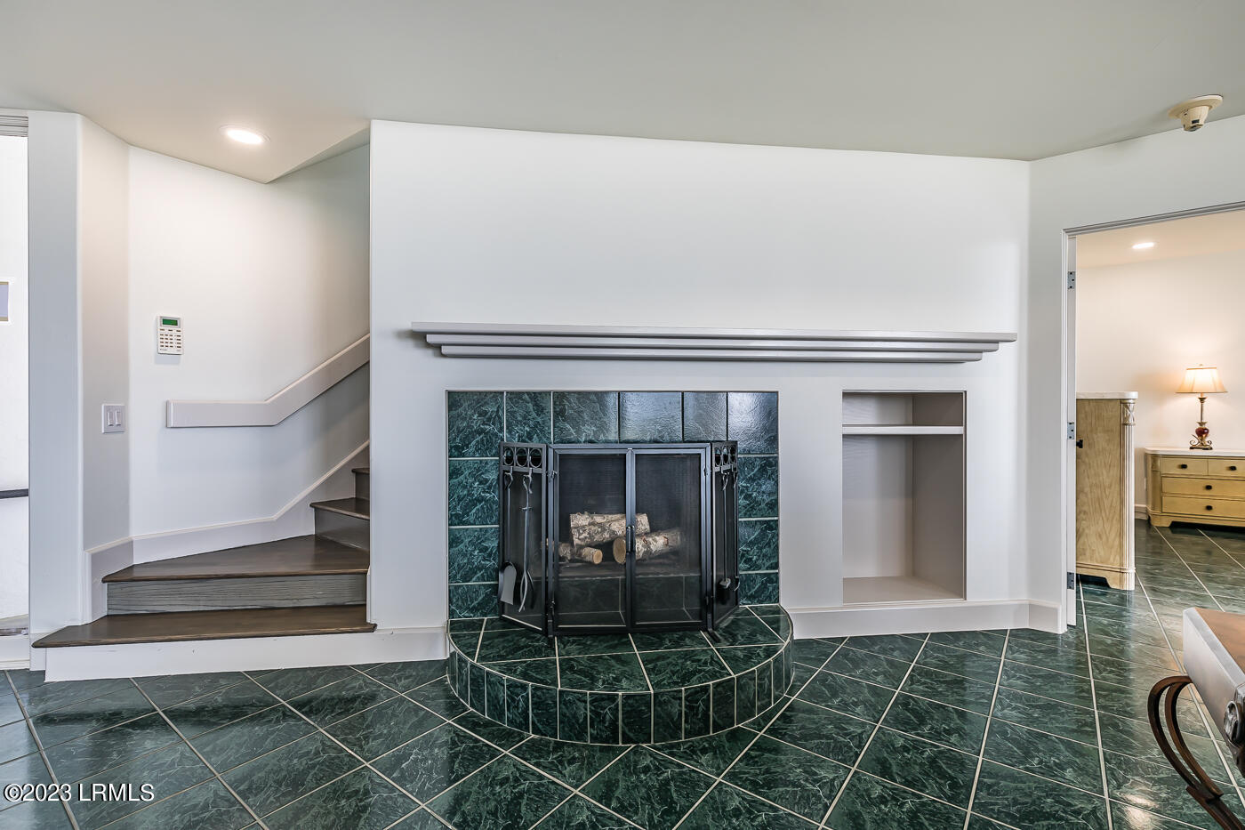 723 Pompano Road Fripp Island, SC 29920 - Photo 21 of 48 19 Fireplace