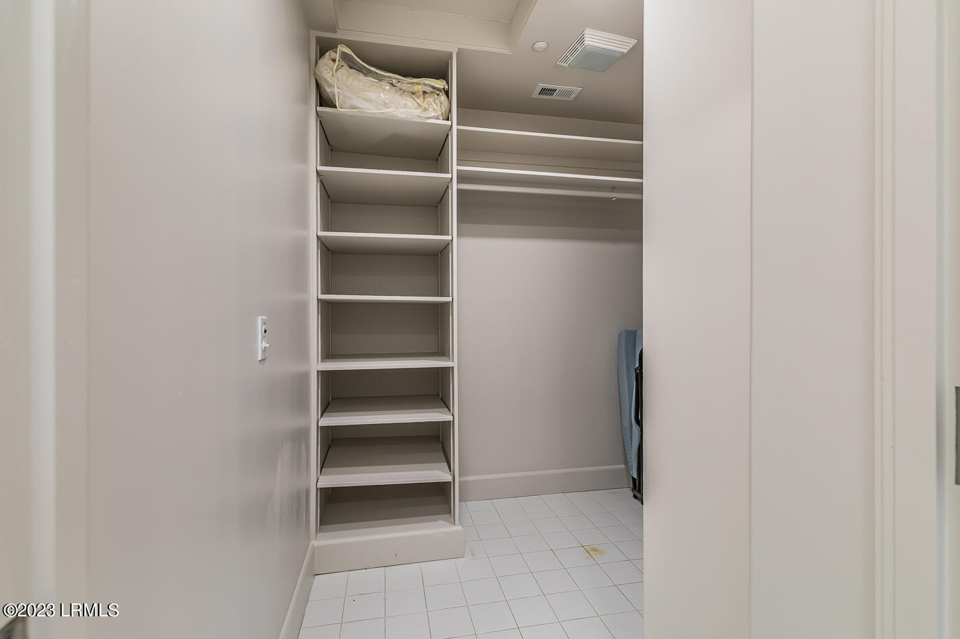 723 Pompano Road Fripp Island, SC 29920 - Photo 44 of 48 44 Closet