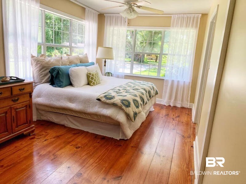19015 Pine Acres Road Gulf Shores, AL 36542 - Photo 11 of 30