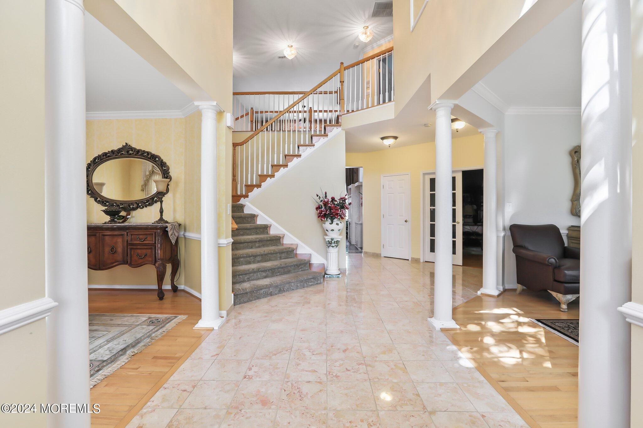 5 Bridgewater Road Farmingdale, NJ 07727 - Photo 12 of 72 Foyer