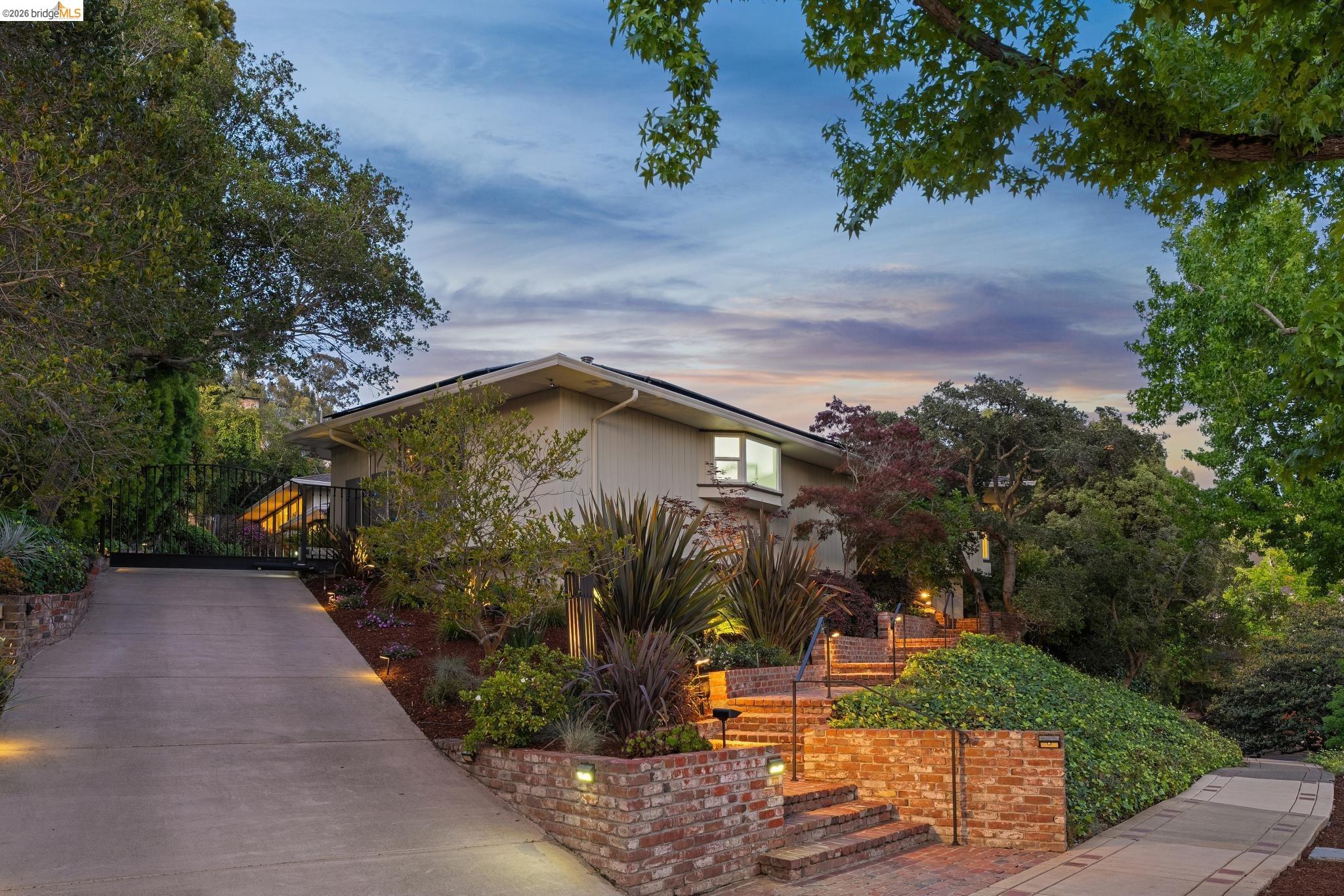 11 Huntleigh Road Piedmont, CA 94611 - Photo 52 of 55