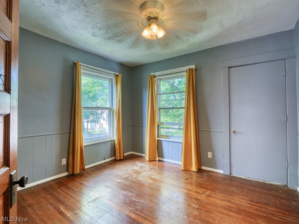 2072 Warren Road Lakewood, OH 44107 - Photo 10 of 17