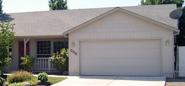 686 Karic Way Eagle Point, OR 97524 - Photo 1 of 11 SNC13098 - Copy