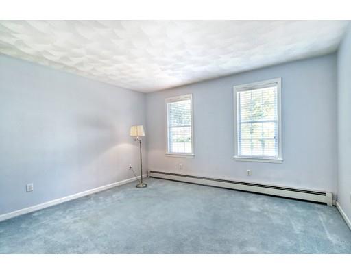37 Morrison Road West Wakefield, MA 01880 - Photo 13 of 28 Gallery Image 13