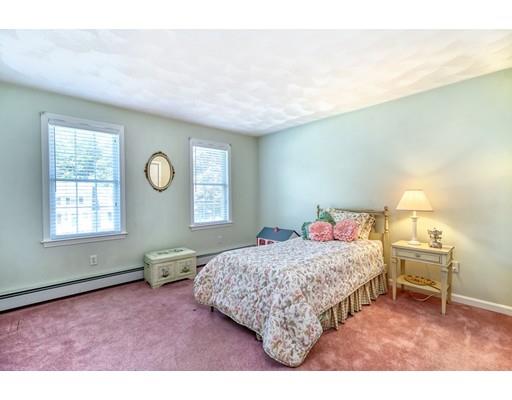 37 Morrison Road West Wakefield, MA 01880 - Photo 17 of 28 Gallery Image 17