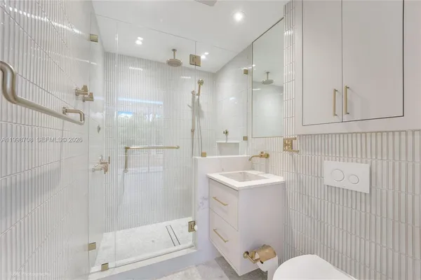 $14,000 | Lake Villa, Key Biscayne, FL 33149
