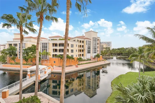 $14,000 | Lake Villa, Key Biscayne, FL 33149