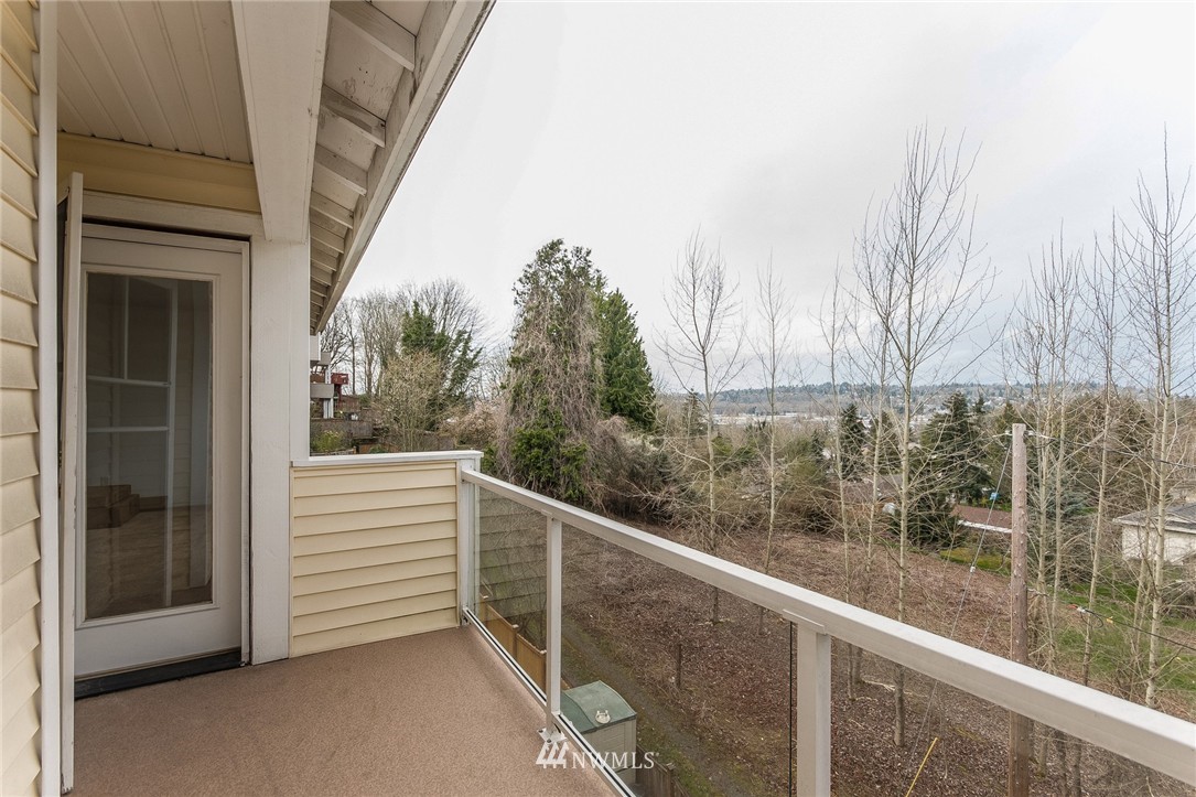 326 South 20th Place Renton, WA 98055 - Photo 21 of 25